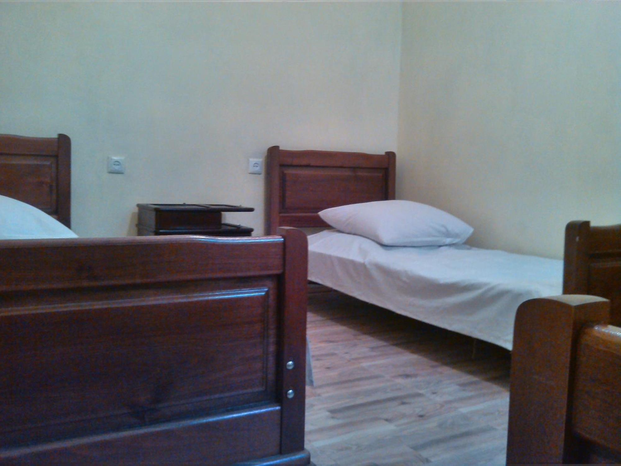 White Guest House Батуми Екстериор снимка