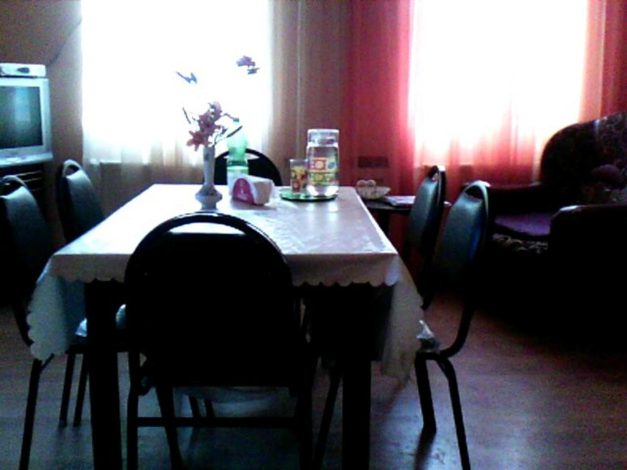 White Guest House Батуми Екстериор снимка
