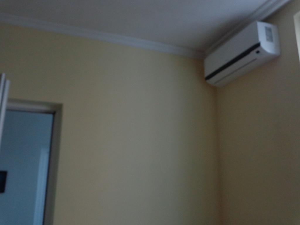 White Guest House Батуми Екстериор снимка